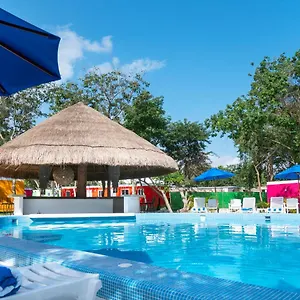 Colorbox Beds And Auberge de jeunesse Tulum